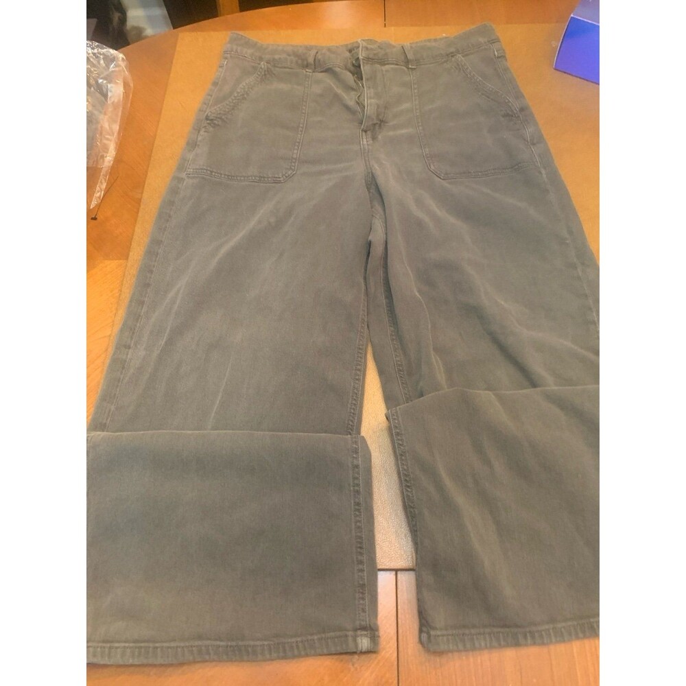 American Eagle Super High Rise Baggy Wide Leg Pants – Size 14